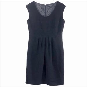 TAHARI pleated sleeveless sheath dress 10